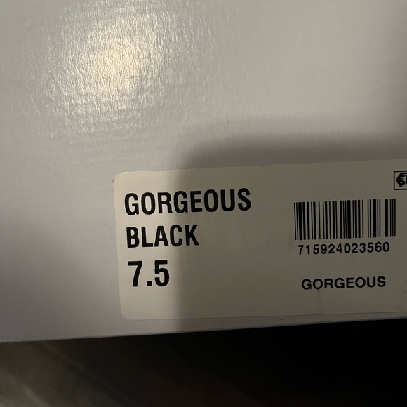 Steve Madden Gorgeous Black Suede Over the Knee Boots, Size 7.5, NWT - Picture 6 of 6